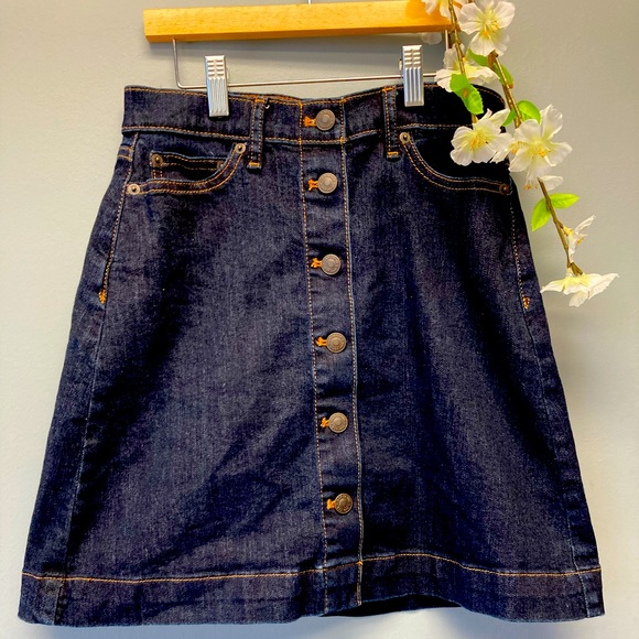 Gap Women’s Skirt Denim Mini Button-Front Dark Wash Size 25 [t] - Picture 1 of 6
